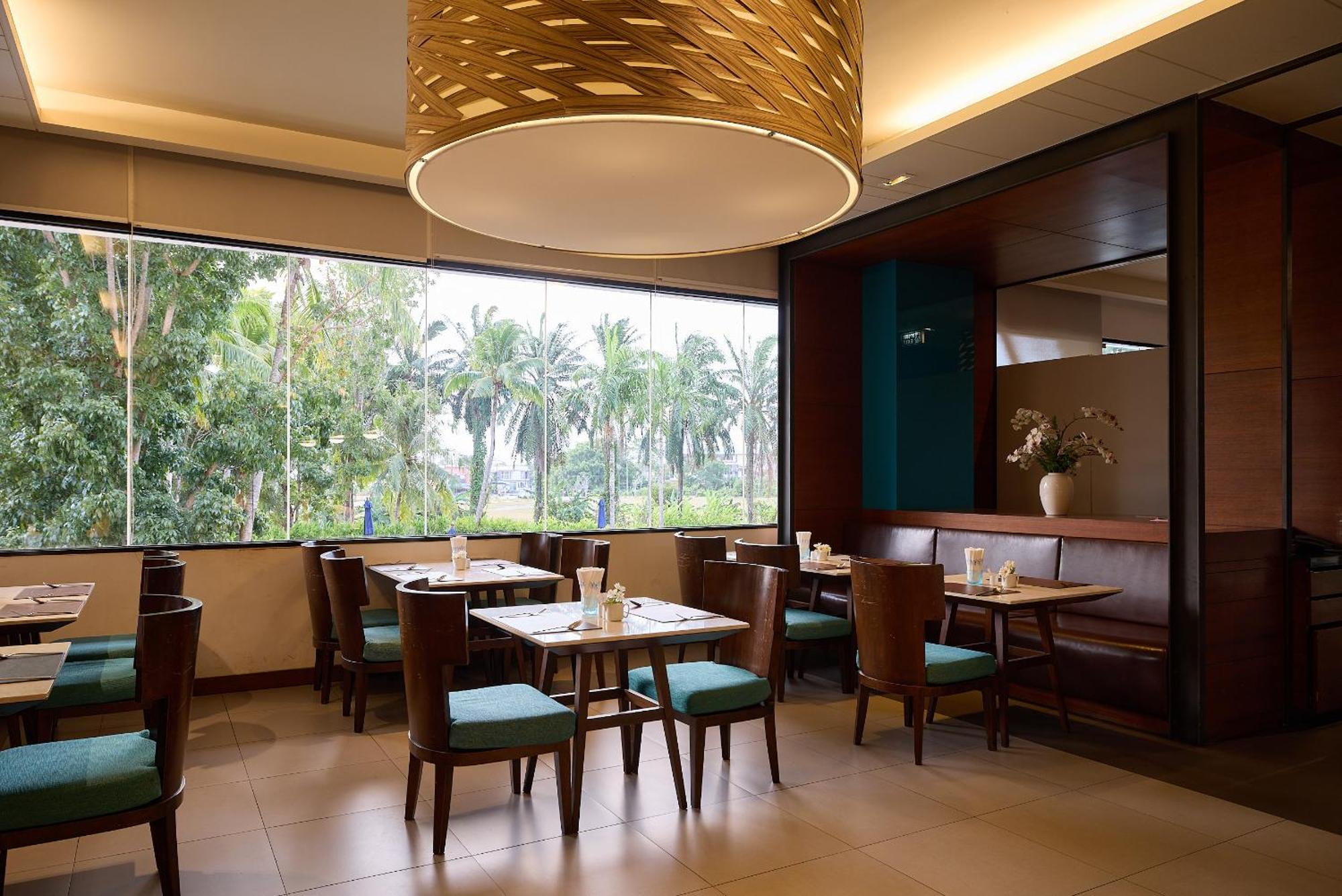 Rua Rasada Hotel - The Ideal Venue For Meetings & Events Транг Экстерьер фото
