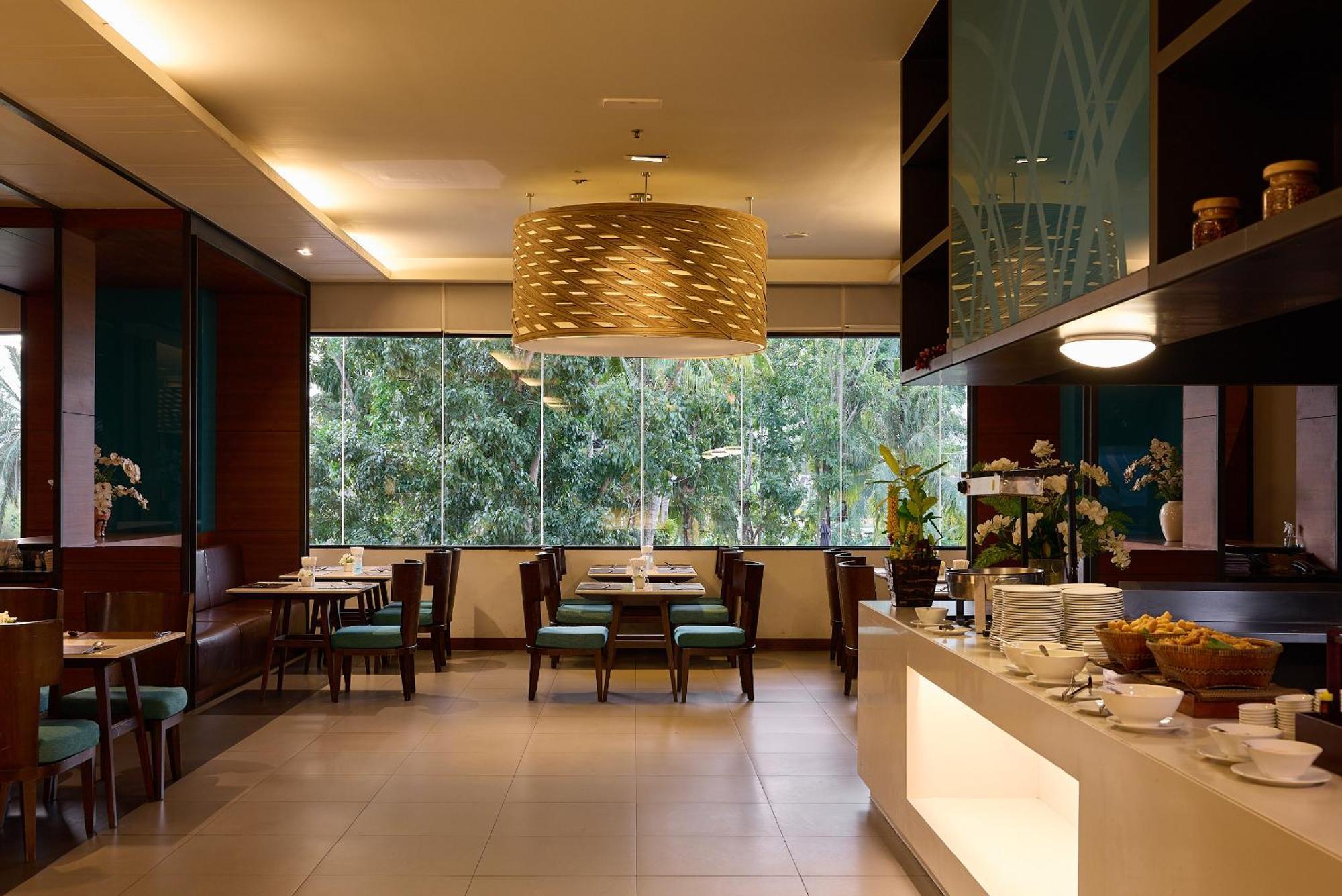 Rua Rasada Hotel - The Ideal Venue For Meetings & Events Транг Экстерьер фото